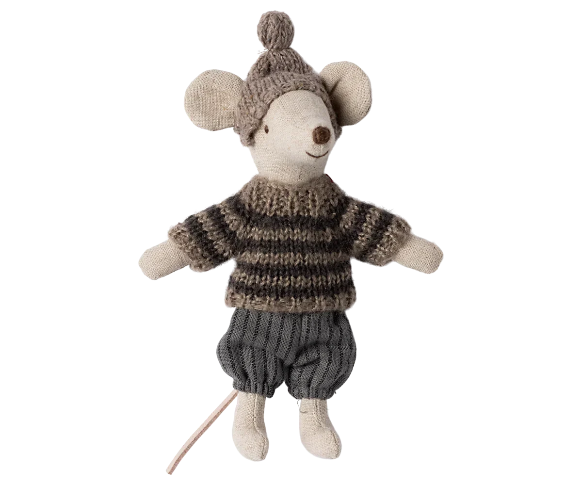 Maileg Winter mouse with ski set, Big brother - Grey