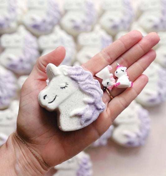 Unicorn Bath Bomb with toy!