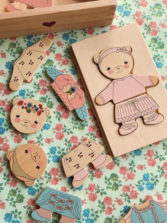 Konges Sløjd Wooden Teddy Dress Up Puzzle